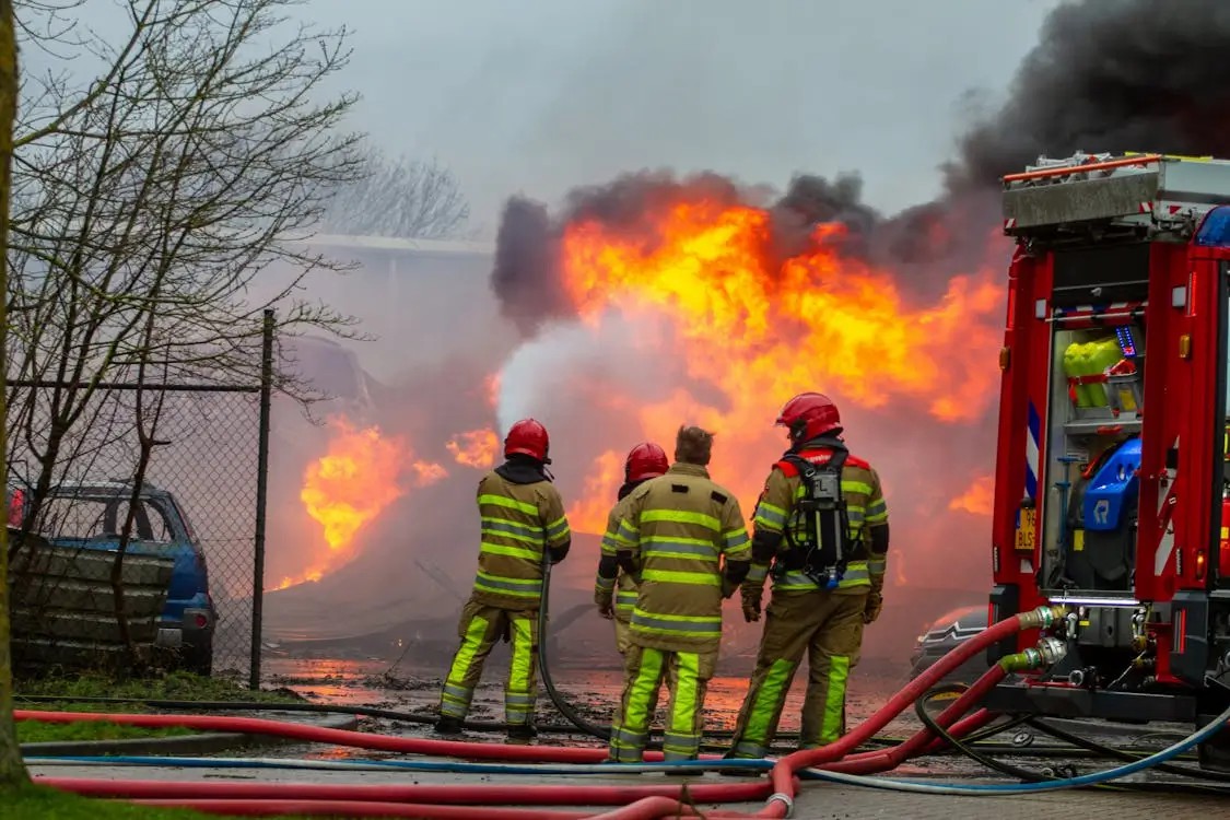 Essential Roles and Responsibilities of Fire Wardens and... - Fire Marshal Training UK