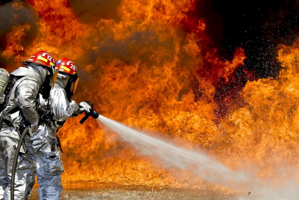 Essential Guide to Fire Warden and Fire Marshal... - Fire Marshal Training UK