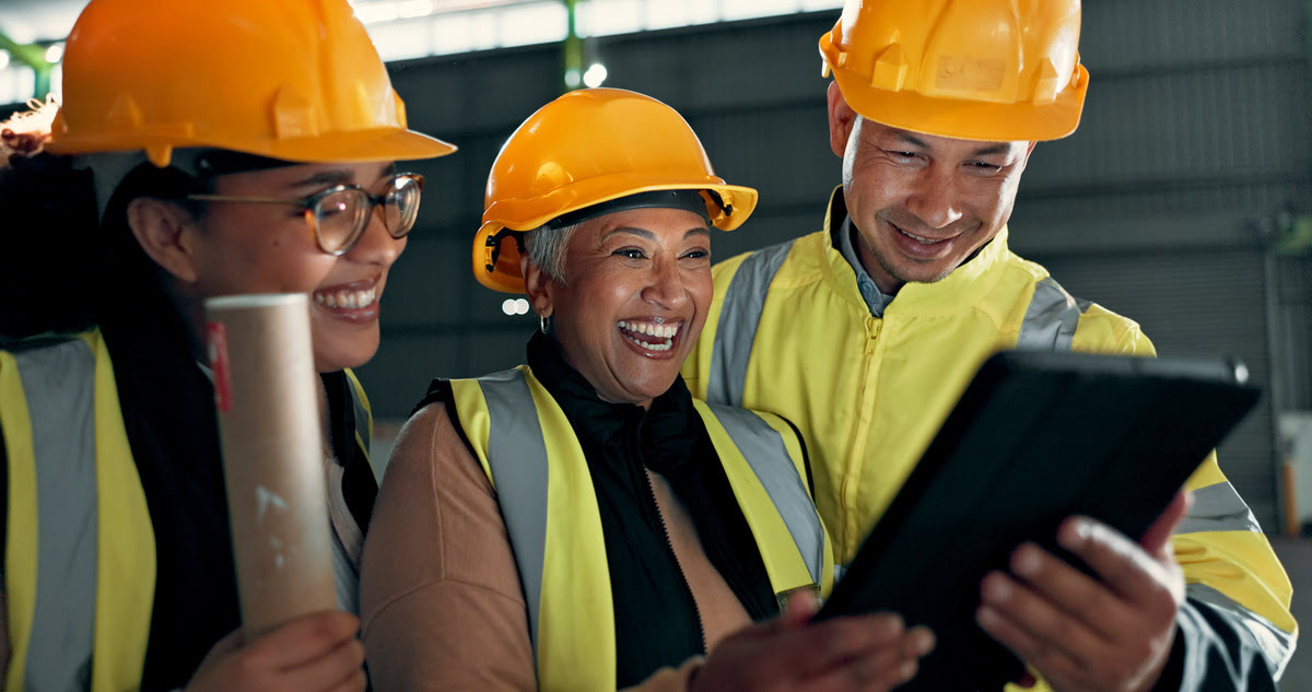 Fire Marshal Course Online - Study Fire Warden Training anytime anywhere on mobile tablet or PC - British Fire Marshal London UK